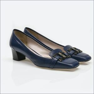 SALVATORE FERRAGAMO Classic Gancini Pumps